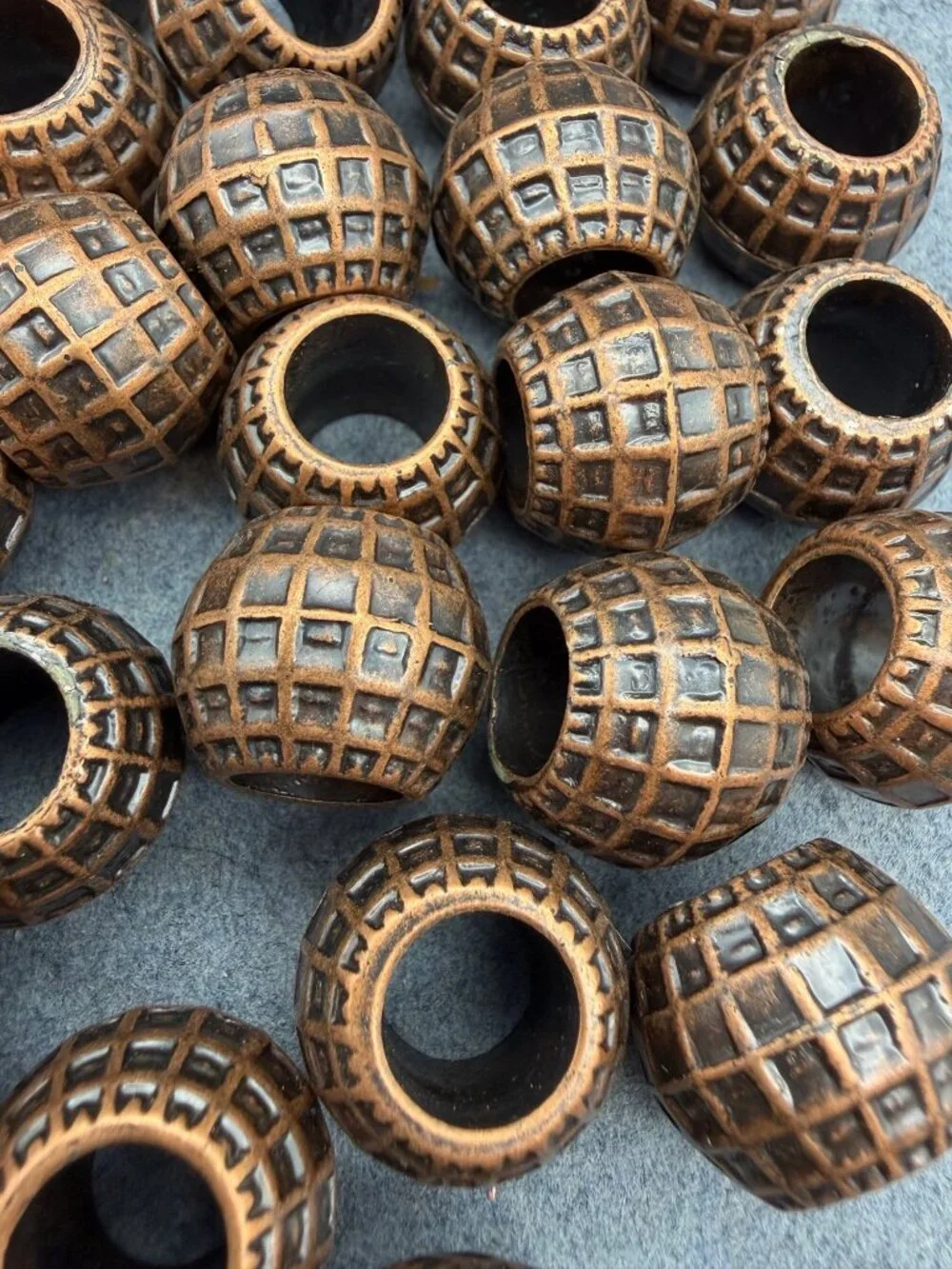 Vintage Beads Lot Bronze Tone 3/4 In Round Grid Retro Craft Supply DIY Necklace